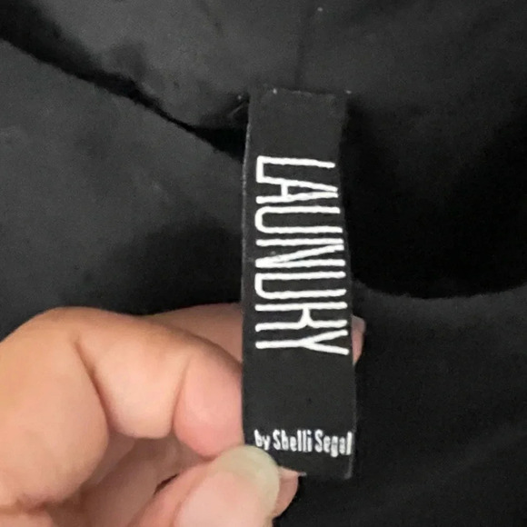 Laundry by Shelli Segal black blouse size 6 - Picture 5 of 5